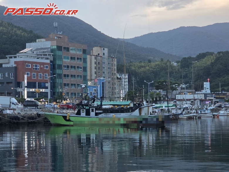 9.77톤 낚시어선 | 국산기타 · 어선 · 2010년 · 경남